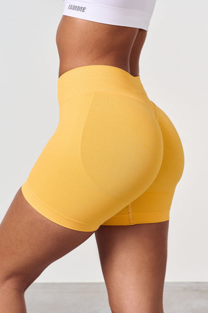 Sculpt Scrunch Shorts